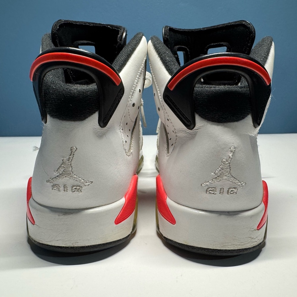 Air Jordan 6 retro white infrared sneakers, 6Y - Picture 4 of 14